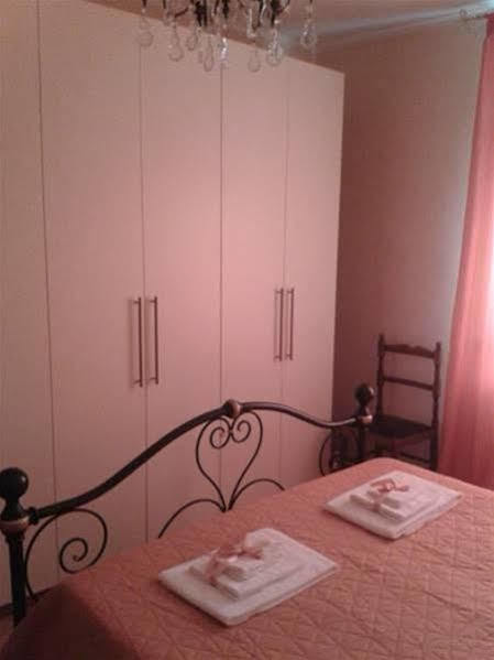 Bed And Breakfast Loriana Arezzo Exterior foto